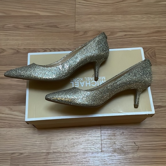 MK Kitten glitter pump - Picture 5 of 9